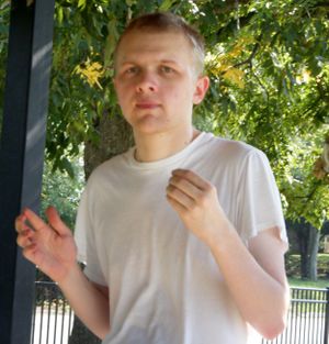 Josh at park in Oxford 2011Sept03 Visit04.JPG