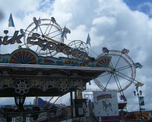 Double Ferris Wheel01.JPG