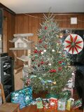 Thumbnail for File:2005-12-25 250001 xmas tree.jpg