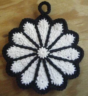 Scalloped Potholder Finished.W&B.jpg